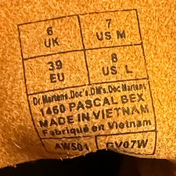 Dr. Martens 1460 Pascal Mid Calf Boot (Like new) - Picture 3 of 3